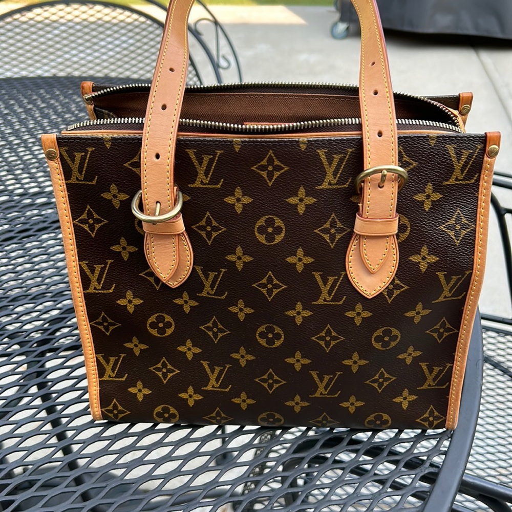 Authentic Louis Vuitton Purse